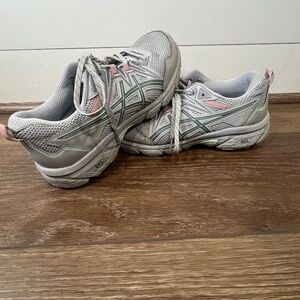 Asics Gel Venture 8 Womens Road/Trail Running Shoe Size 8.5